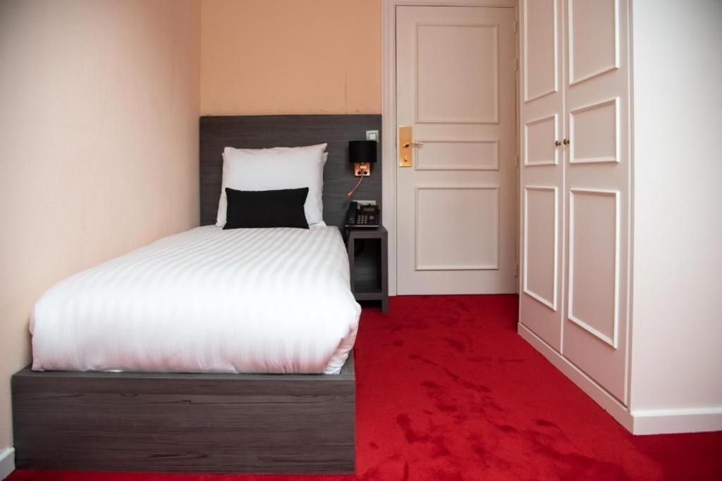 La Bourse Hotel بروكسل الغرفة الصورة