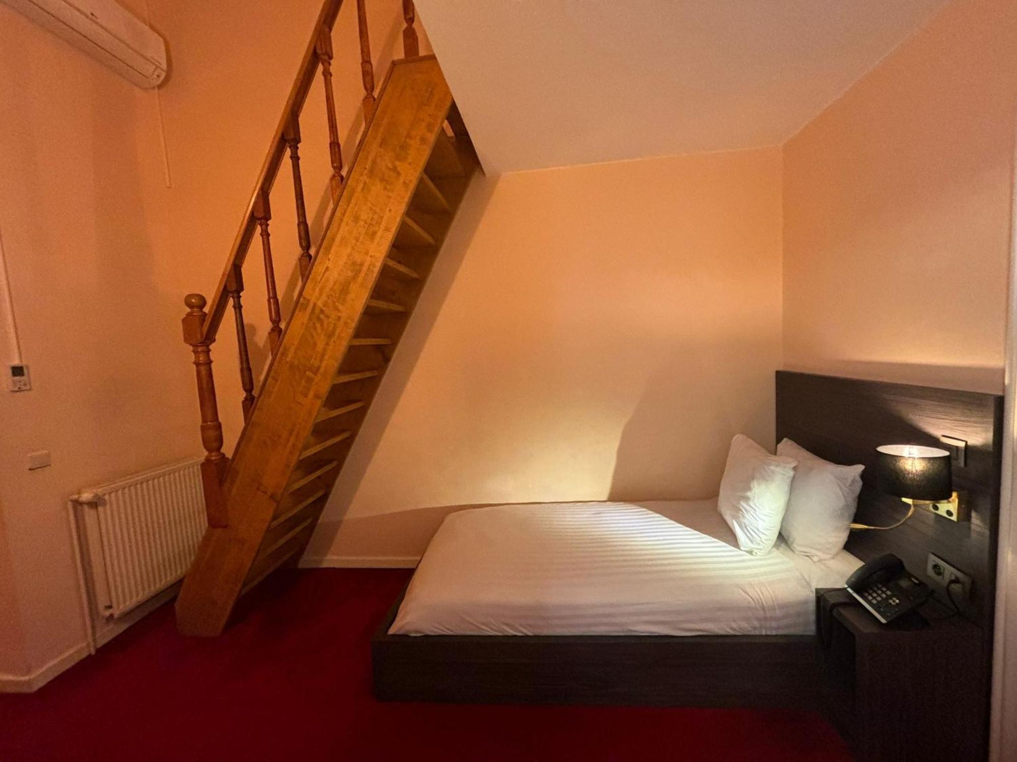 La Bourse Hotel بروكسل الغرفة الصورة